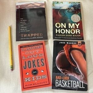 Nora Roberts Book Bundle BK1